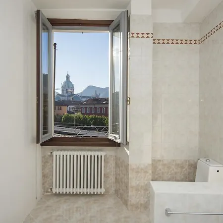 Vista Lago Civico 10 Lägenhet